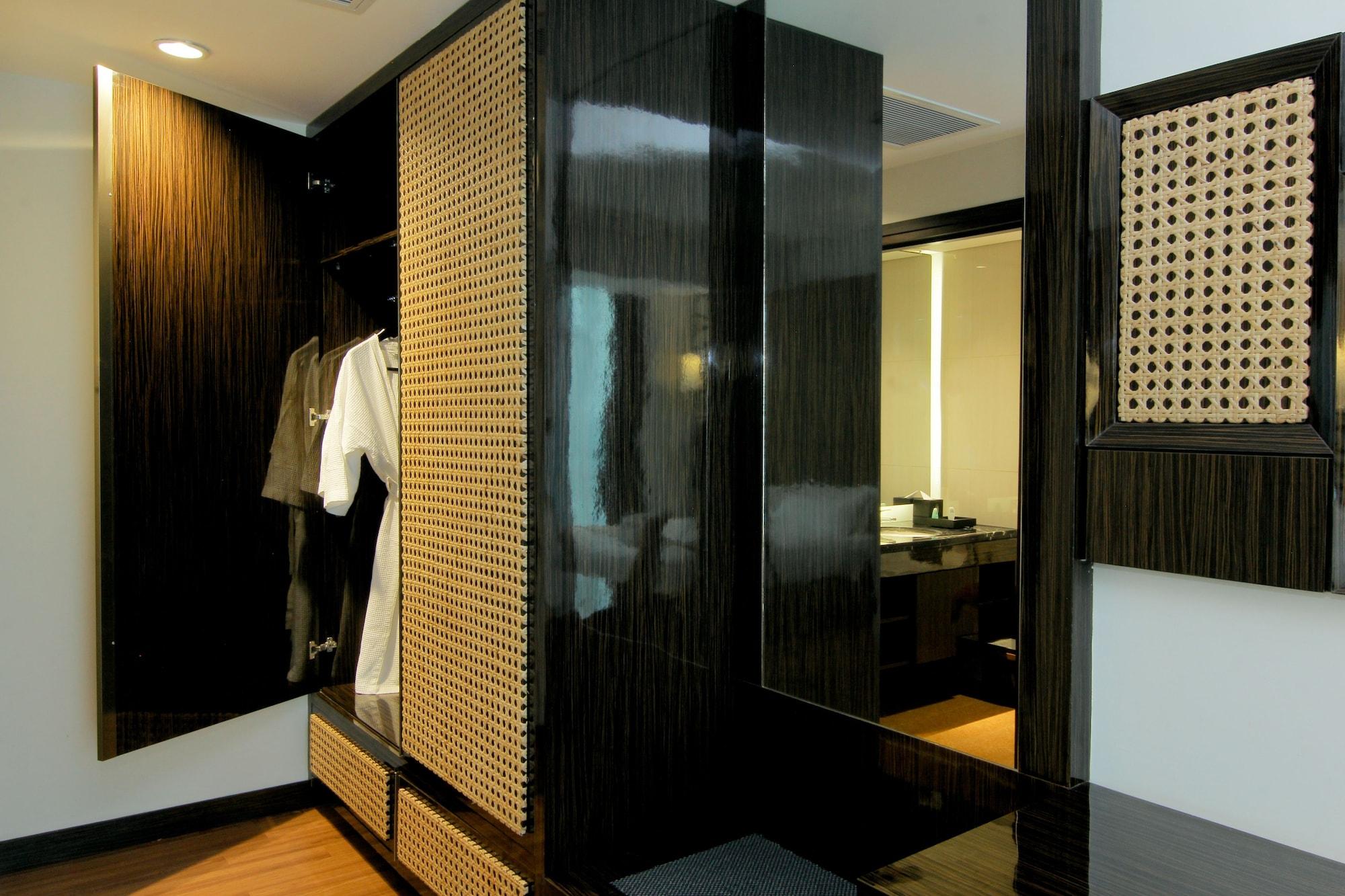 The Atrium Hotel & Resort Yogyakarta Melati Екстер'єр фото