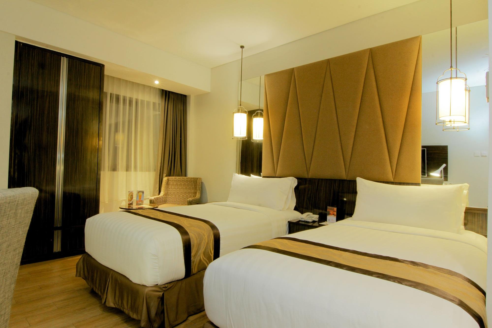 The Atrium Hotel & Resort Yogyakarta Melati Екстер'єр фото
