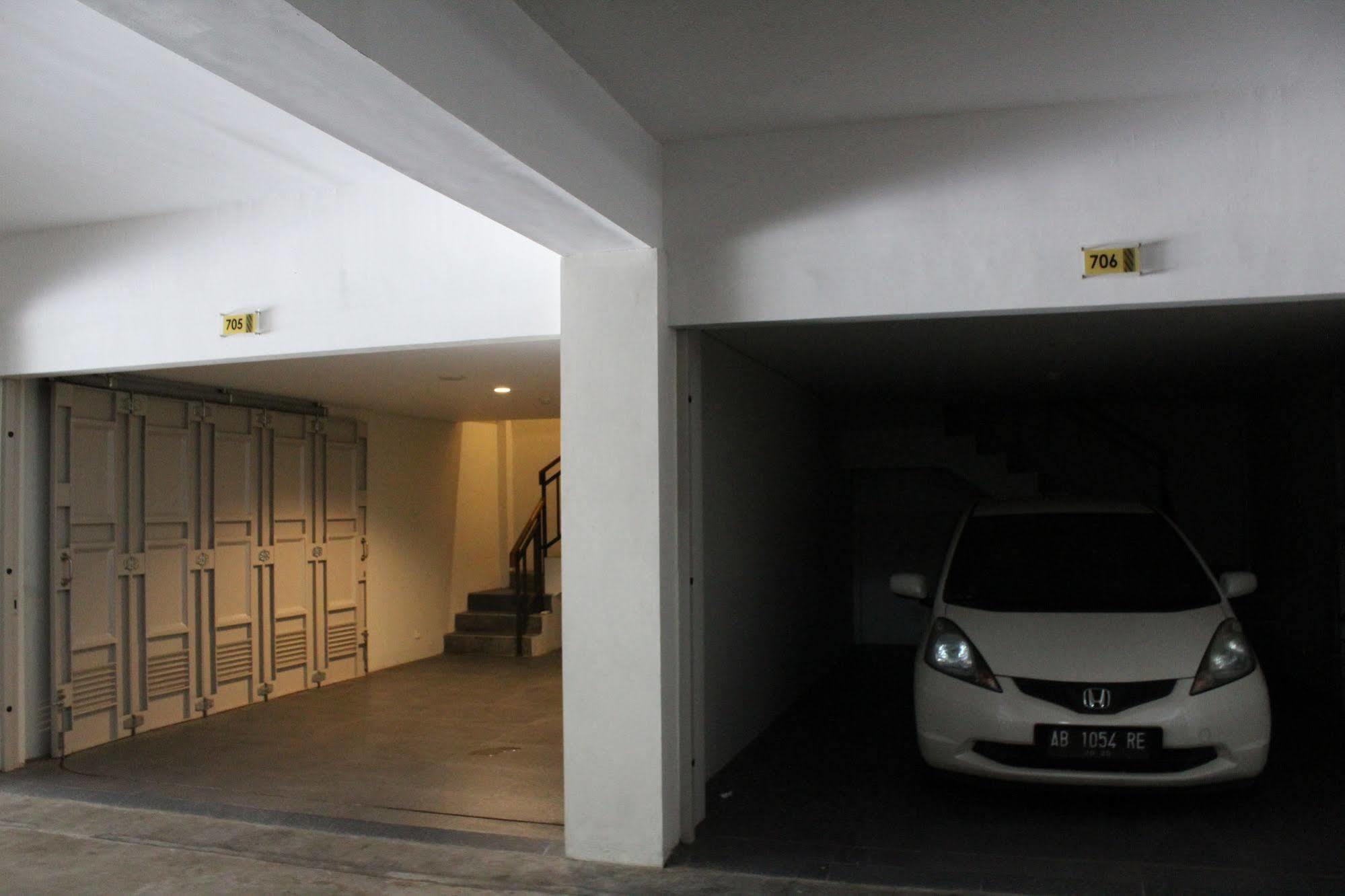 The Atrium Hotel & Resort Yogyakarta Melati Екстер'єр фото