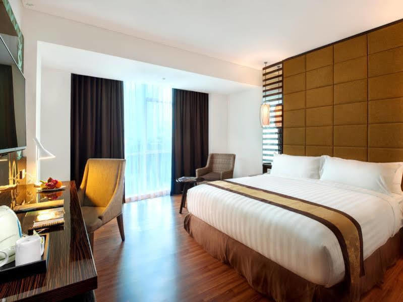 The Atrium Hotel & Resort Yogyakarta Melati Екстер'єр фото