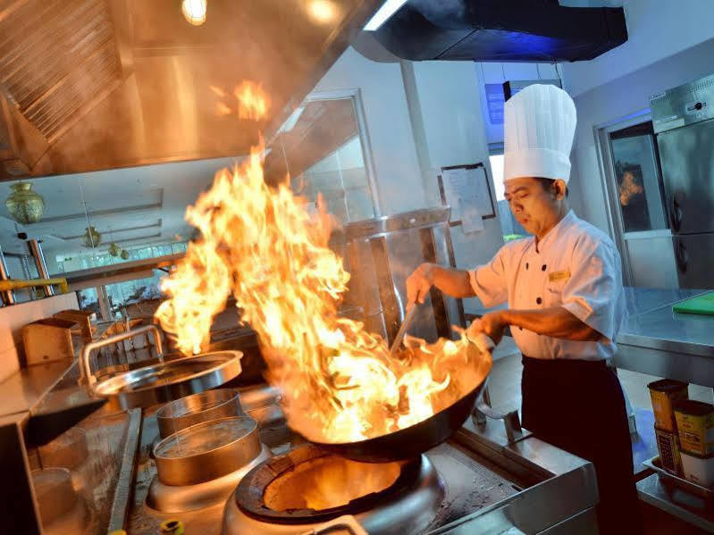 The Atrium Hotel & Resort Yogyakarta Melati Екстер'єр фото